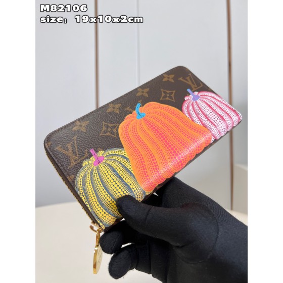 LOUIS VUITTON Pumpkin Print YK Zippy Zippy Wallet M82106