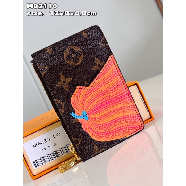 LOUIS VUITTON Pumpkin Print x YK Romy Clip M82110