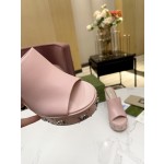 Gucci runway show water platform popular sandals