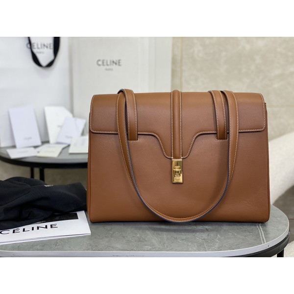 CELINE 𝗦𝗢𝗙𝗧𝟭𝟲 Medium model: 195543