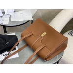 CELINE 𝗦𝗢𝗙𝗧𝟭𝟲 Medium model: 195543