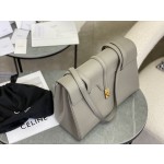CELINE 𝗦𝗢𝗙𝗧𝟭𝟲 Medium model: 195543