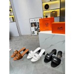 Hermes genuine leather outsole, combined with small square heels