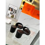 Hermes genuine leather outsole, combined with small square heels