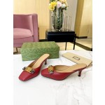 Gucci's latest high-heeled slippers