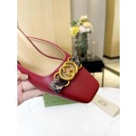 Gucci's latest high-heeled slippers