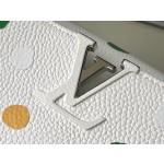 𝐋𝐎𝐔𝐈𝐒𝐕𝐔𝐈𝐓𝐓𝐎𝐍 M21637/48865 White Collated Color Dot Medium