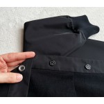 Louis Vuitton... Big Zhangzi Knitted V-neck Technology Spliced Cardigan Coat