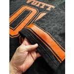 Louis Vuitton Presbyopia Medium Sleeve T-shirt