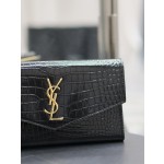 SAINT LAURENT UPTOWN_ Large wallet model: 582124