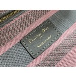 Dior Light Green Tiger [Five Grid Embroidery] 6814