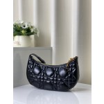 DIOR zipper closure with CD zipper head 9274