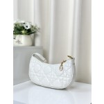 DIOR zipper closure with CD zipper head 9274