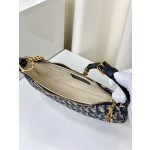 DIOR zipper closure with CD zipper head 9274