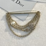 Dior brooch