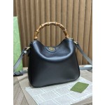 GUCCI Bamboo Joint Bag Model: 746251