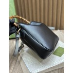 GUCCI Bamboo Joint Bag Model: 746251