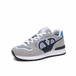 Valentino's latest casual color matching sneakers are minimalist, fashionable, and low cut men's and women's shoes