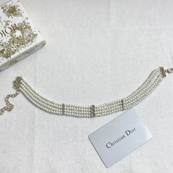 Dior necklace