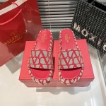 Valentino thick sole slippers
