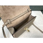 Valentino Messenger Bag Model: 0181