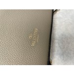 Valentino Messenger Bag Model: 0181