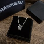 Croix Classic Retro Skeleton Ring Pendant
