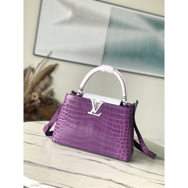 𝐋𝐎𝐔𝐈𝐒𝐕𝐔𝐈𝐓𝐓𝐎𝐍 N93419/M48865 Purple Colored Crocodile Pattern Silver Buckle This CAPUCINES BB handbag
