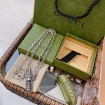 Gucci Double G Classic Beer Bottle Skull Pattern Necklace