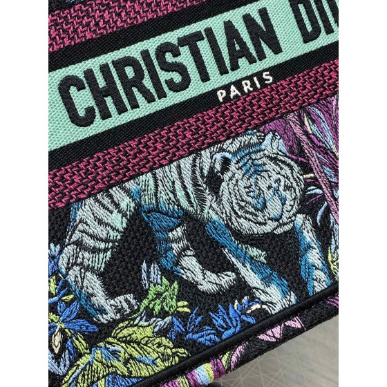 Dior Tote's latest concept zoo spring and summer series8002