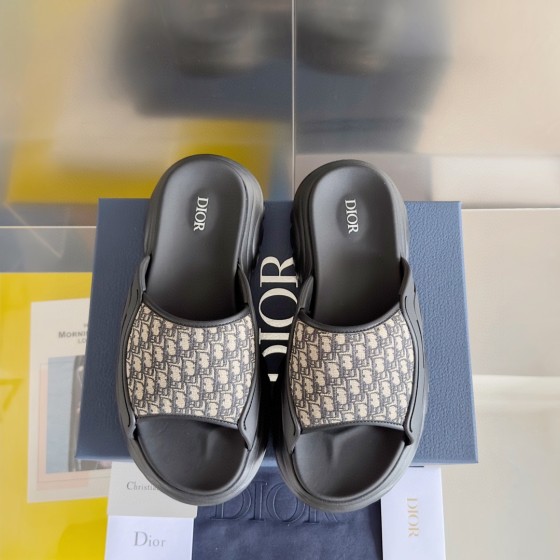 Dior Men's Sandals and Slippers