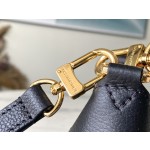 𝐋𝐎𝐔𝐈𝐒𝐕𝐔𝐈𝐓𝐓𝐎𝐍 M4602 Black Embossed Bagatelle Handbag