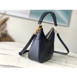 𝐋𝐎𝐔𝐈𝐒𝐕𝐔𝐈𝐓𝐓𝐎𝐍 M4602 Black Embossed Bagatelle Handbag