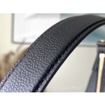 𝐋𝐎𝐔𝐈𝐒𝐕𝐔𝐈𝐓𝐓𝐎𝐍 M4602 Black Embossed Bagatelle Handbag