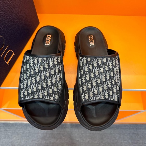 Dior Men's Sandals and Slippers