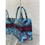 Dior Tote's latest concept zoo spring and summer series8002