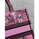 Dior Tote's latest concept zoo spring and summer series8001