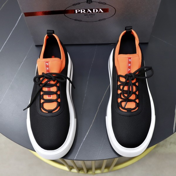 Prada: Casual sports shoes