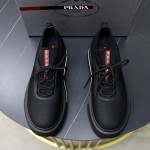 Prada: Casual sports shoes
