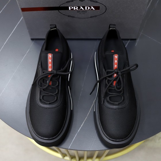 Prada: Casual sports shoes