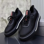 Prada: Casual sports shoes