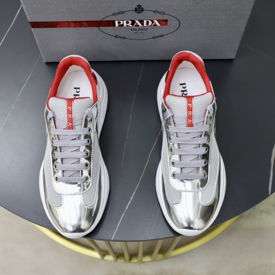 Prada: Casual sports shoes