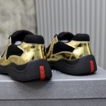 Prada: Casual sports shoes