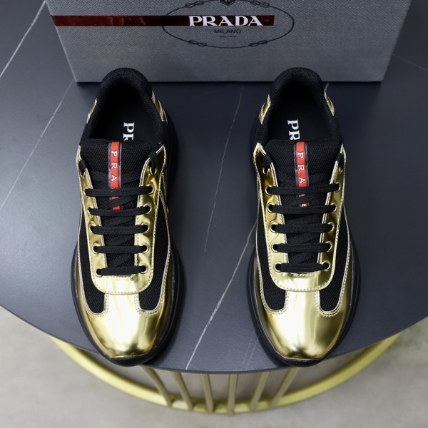 Prada: Casual sports shoes