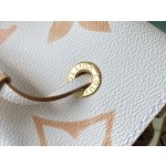 𝐋𝐎𝐔𝐈𝐒𝐕𝐔𝐈𝐓𝐓𝐎𝐍 M22985 Yellow NeoNo é Water Bucket Bag