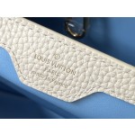 𝐋𝐎𝐔𝐈𝐒𝐕𝐔𝐈𝐓𝐓𝐎𝐍 M21887 Blue Medium This CAPUCINES BB handbag