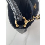 CHANEL model: AS4210