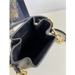 DIOR latest C'est series