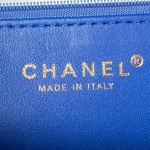 CHANEL cloth: 23A popular pearl method stick bag AS3791