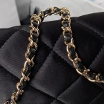 CHANEL cloth: 23A popular pearl method stick bag AS3791